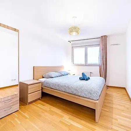 Appartement Joli T2 Avec Garage Gratuit Et Balcon à Villeurbanne Extérieur photo